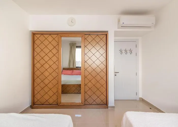 Modern Cozy House In Gouna G Cribs